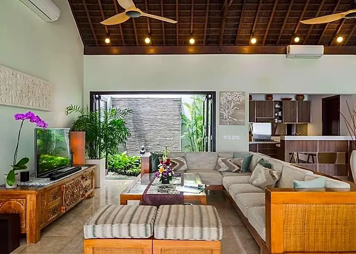 Amani Private 2 Bedroom At Nusa Dua Y051 فيلة