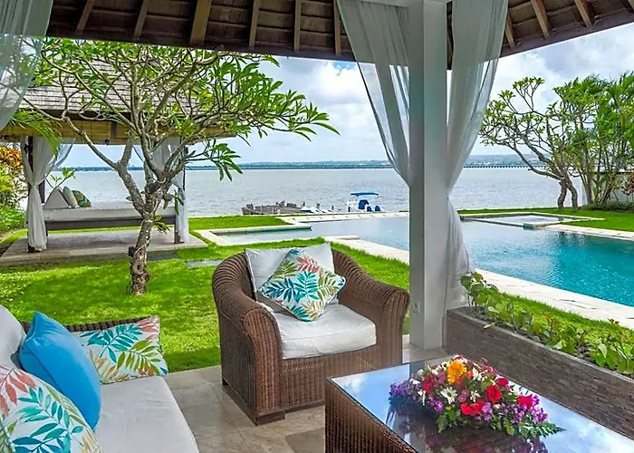 Amani Private 2 Bedroom At Nusa Dua Y051 فيلة تانجونغْ بينُوا