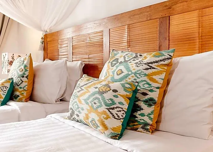 Amani Private 2 Bedroom At Nusa Dua Y051 فيلة تانجونغْ بينُوا